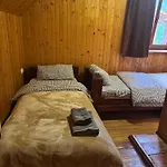 Casa de hóspedes близнюки