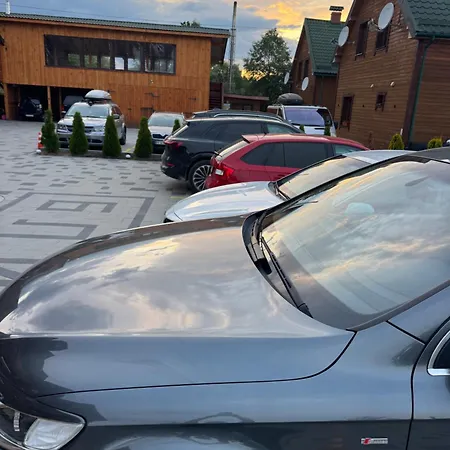 близнюки ゲストハウス ボロフタ